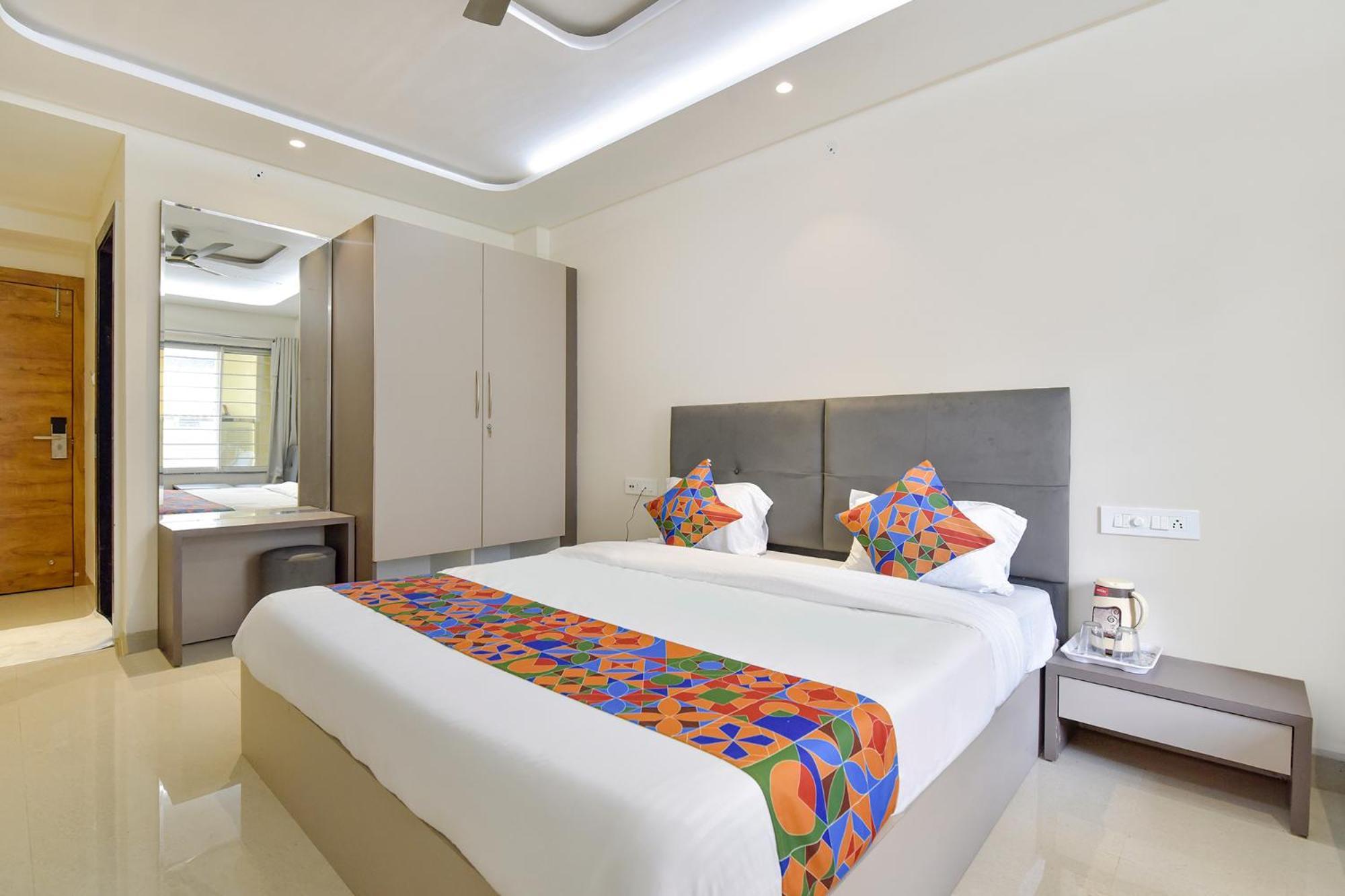 Fabhotel Synergy Stays Indore Dış mekan fotoğraf